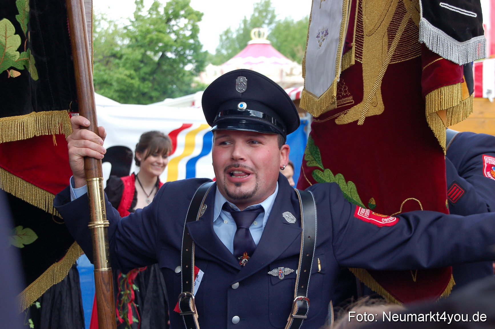 Festzug 150 Jahre Feuerwehr Neumarkt 160510 0244