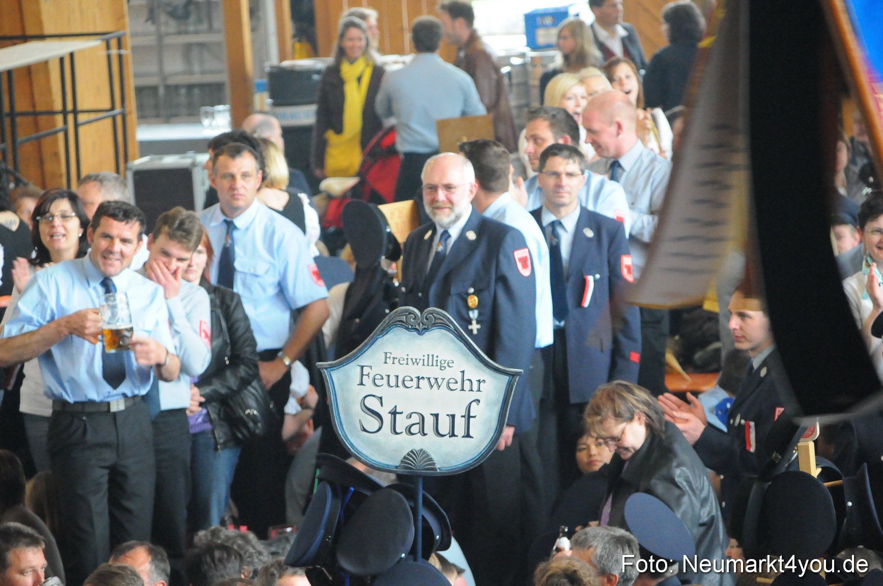 Festzug 150 Jahre Feuerwehr Neumarkt 160510 0245