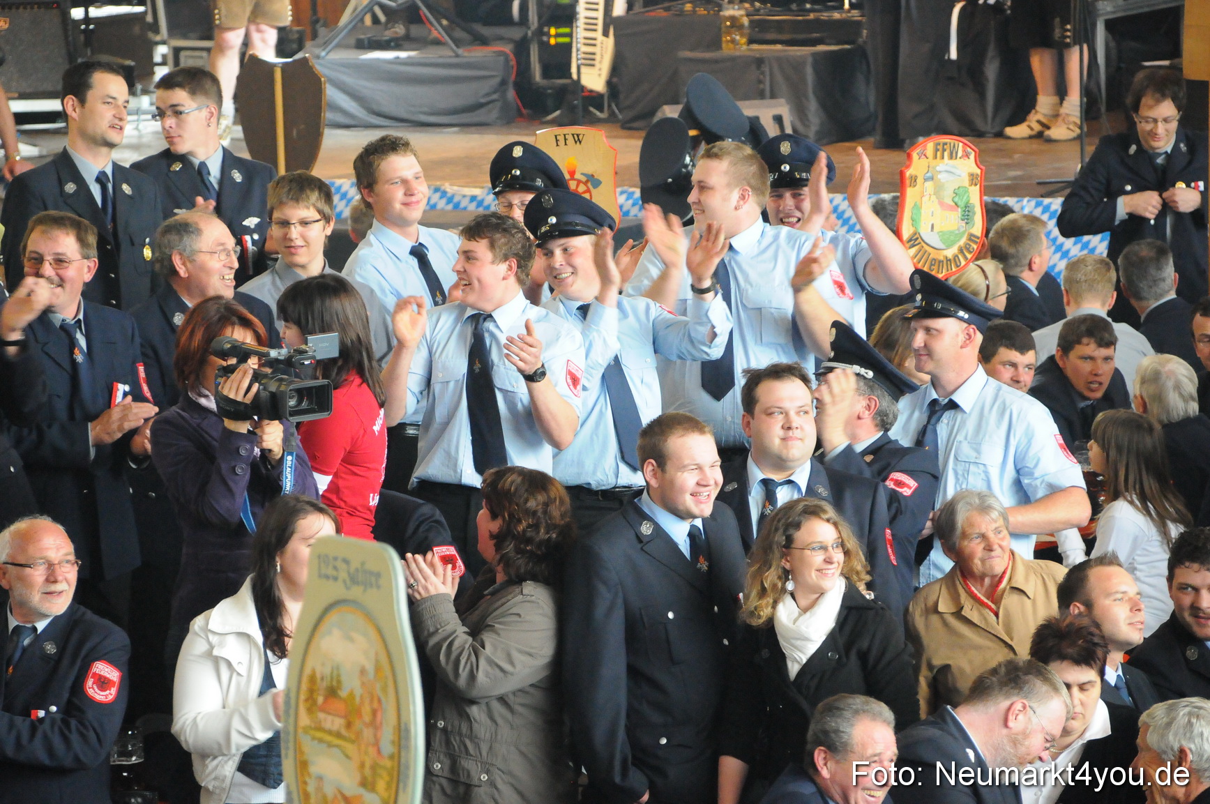 Festzug 150 Jahre Feuerwehr Neumarkt 160510 0249