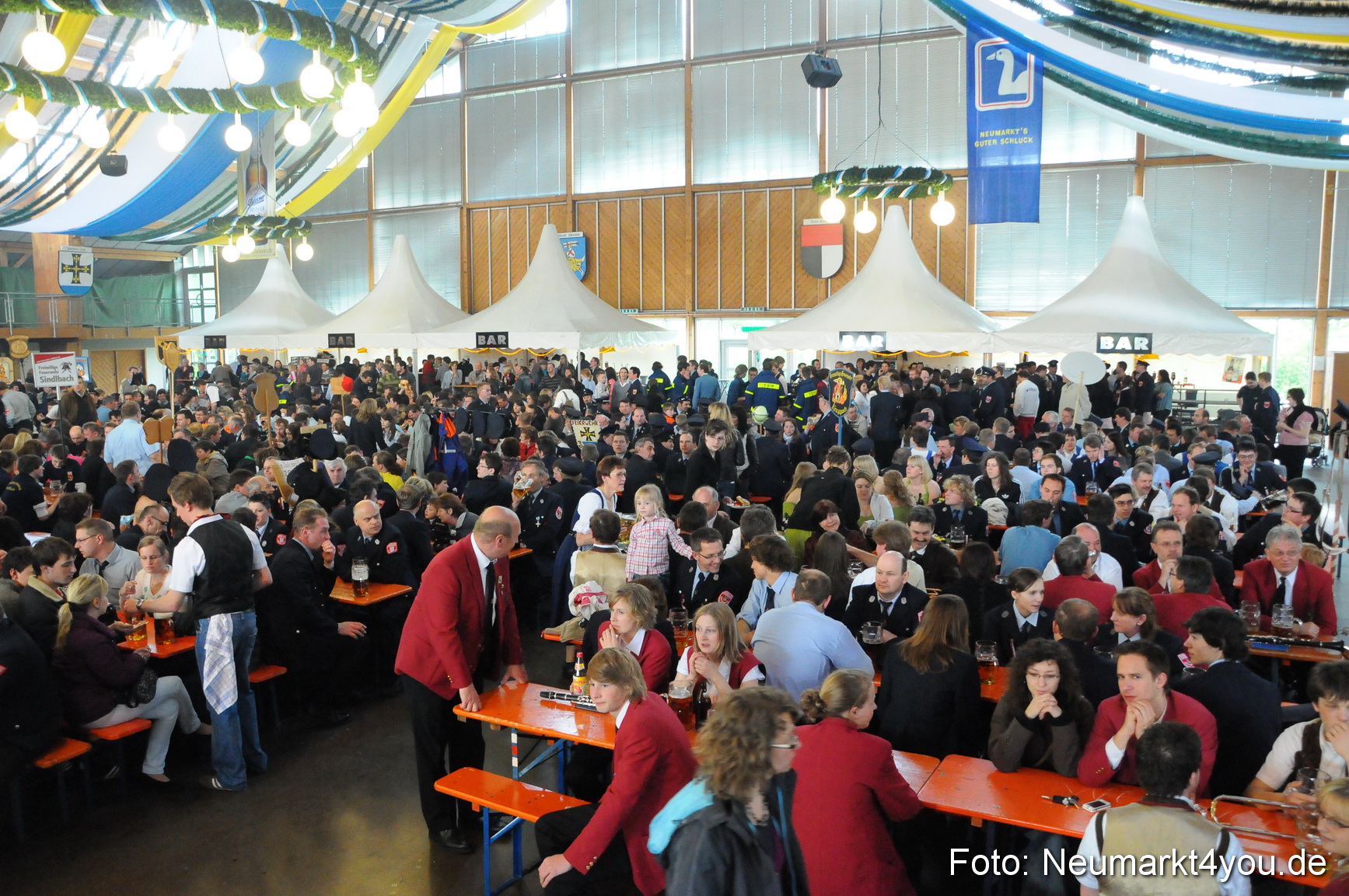 Festzug 150 Jahre Feuerwehr Neumarkt 160510 0264
