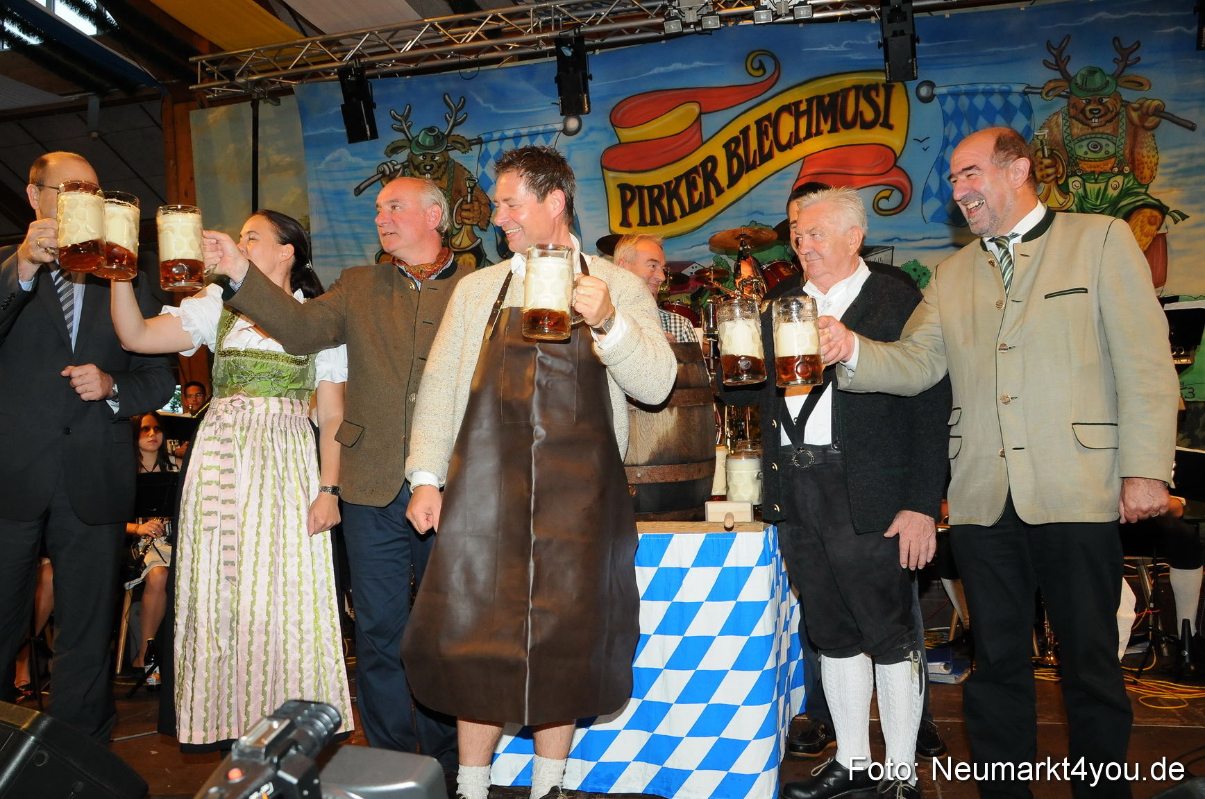 Volksfest Neumarkt 060810 0004