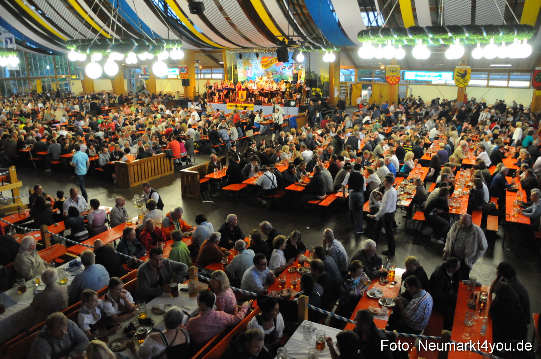 Volksfest Neumarkt 060810 0044