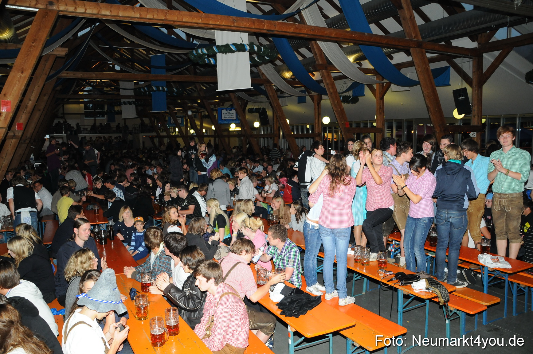 Volksfest Neumarkt 060810 0051