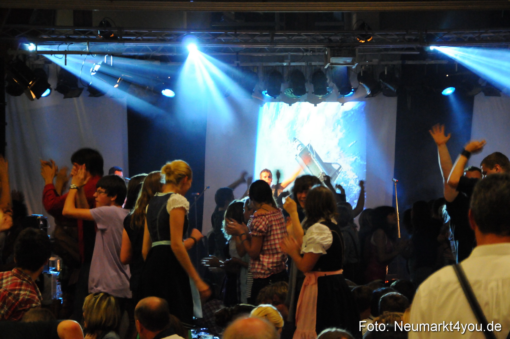 Volksfest Neumarkt 110810 0132