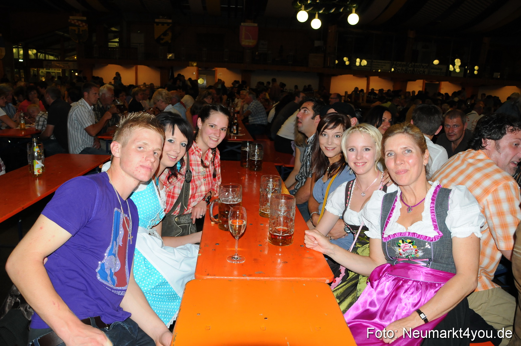 Volksfest Neumarkt 110810 0137