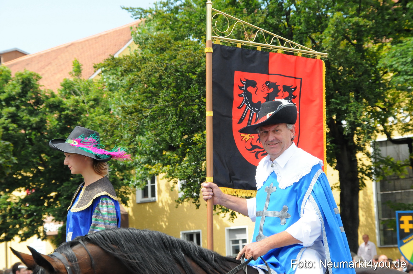 Volksfestzug Neumarkt 080810 0002