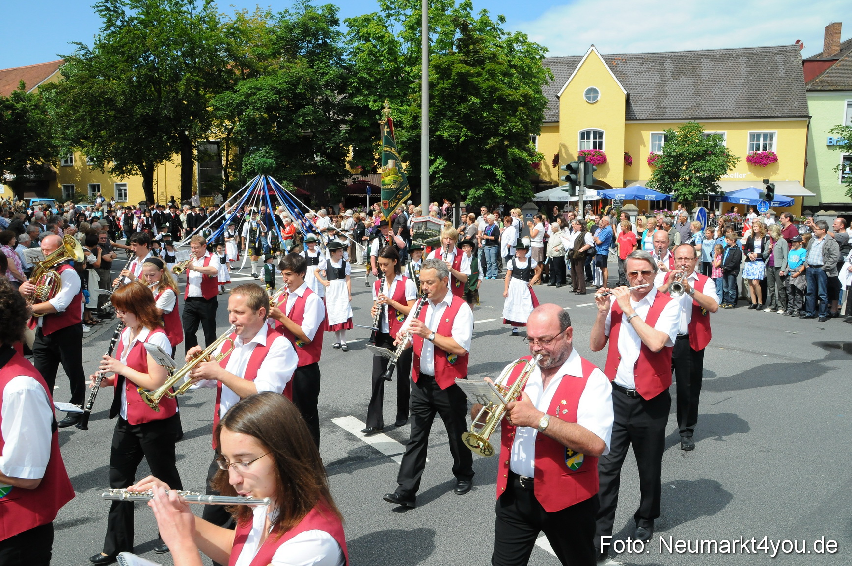 Volksfestzug Neumarkt 080810 0005