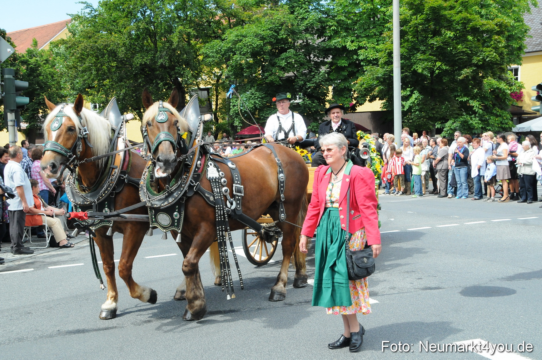 Volksfestzug Neumarkt 080810 0008