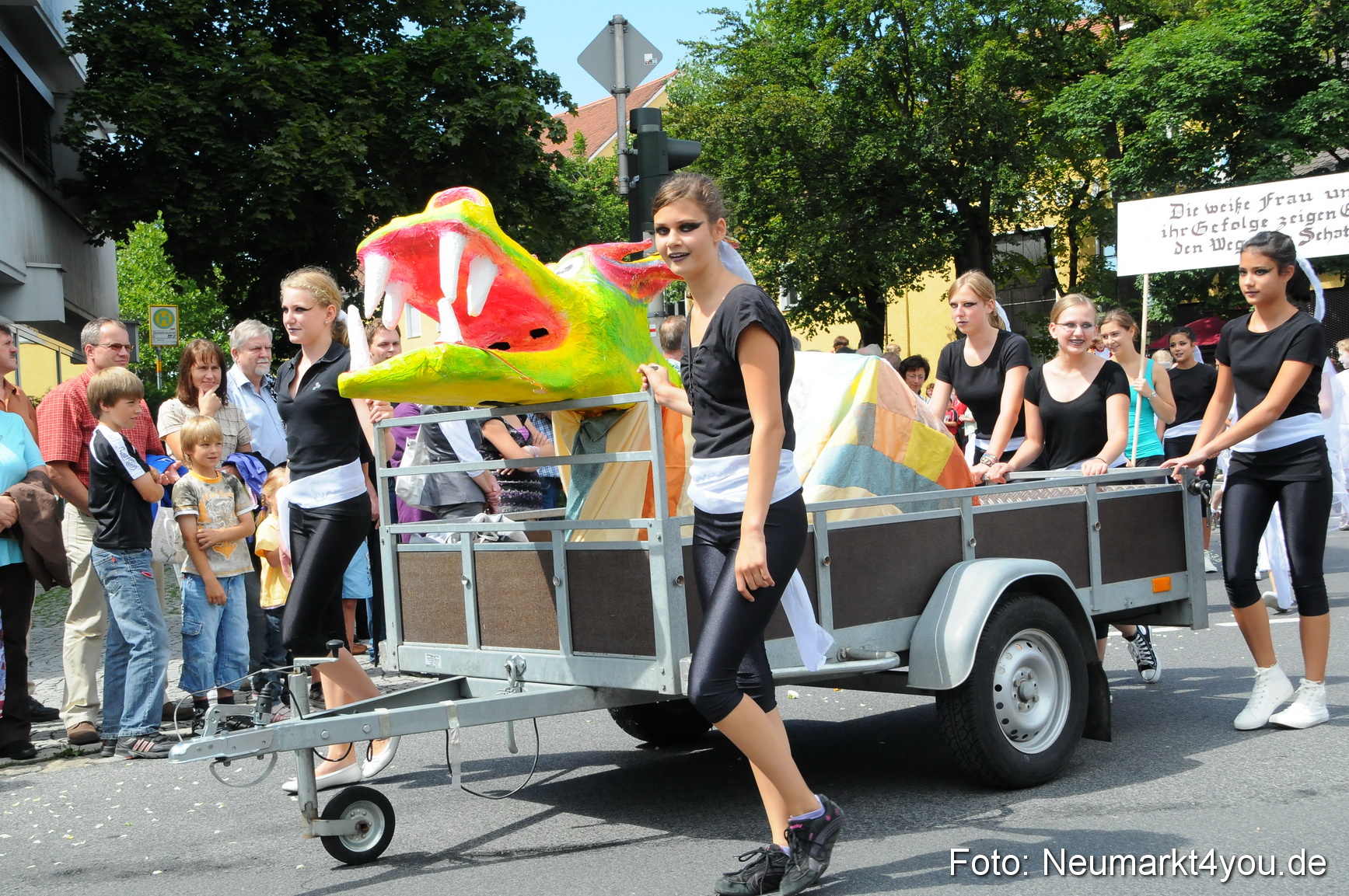 Volksfestzug Neumarkt 080810 0014
