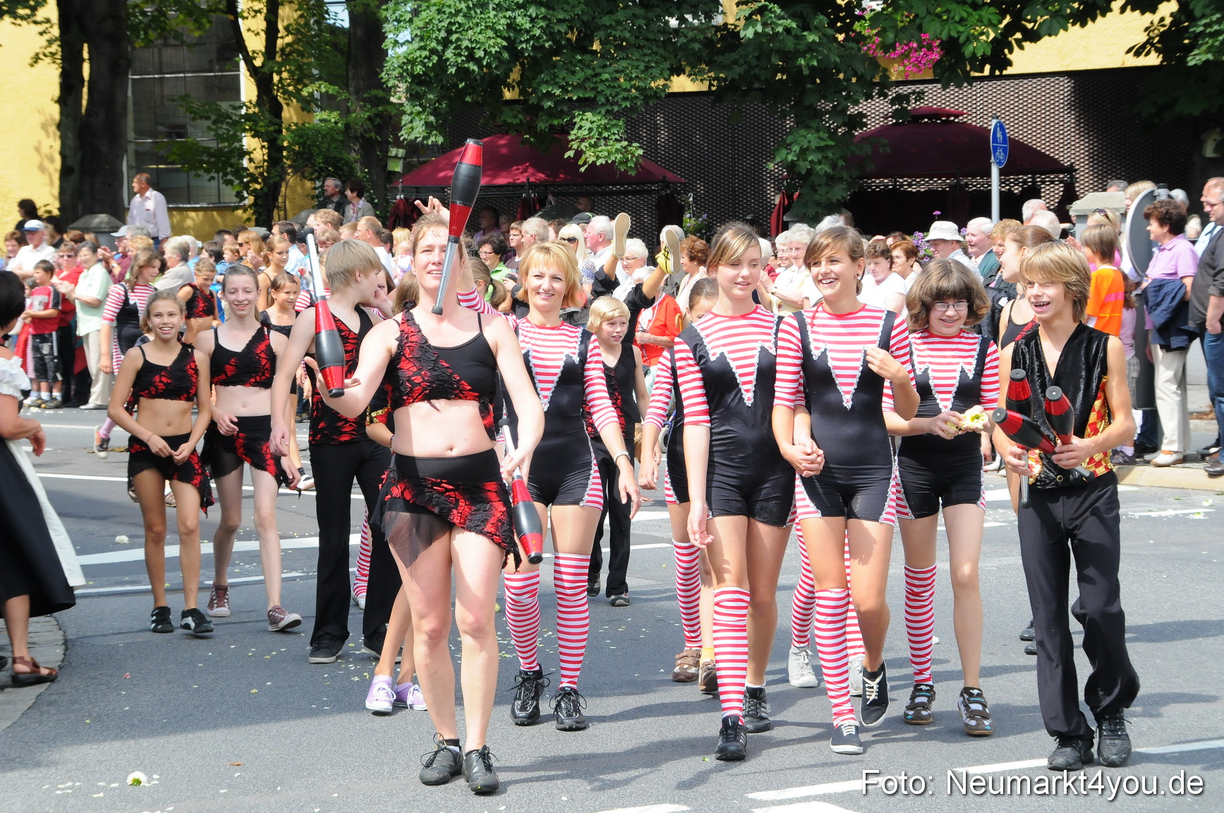 Volksfestzug Neumarkt 080810 0017