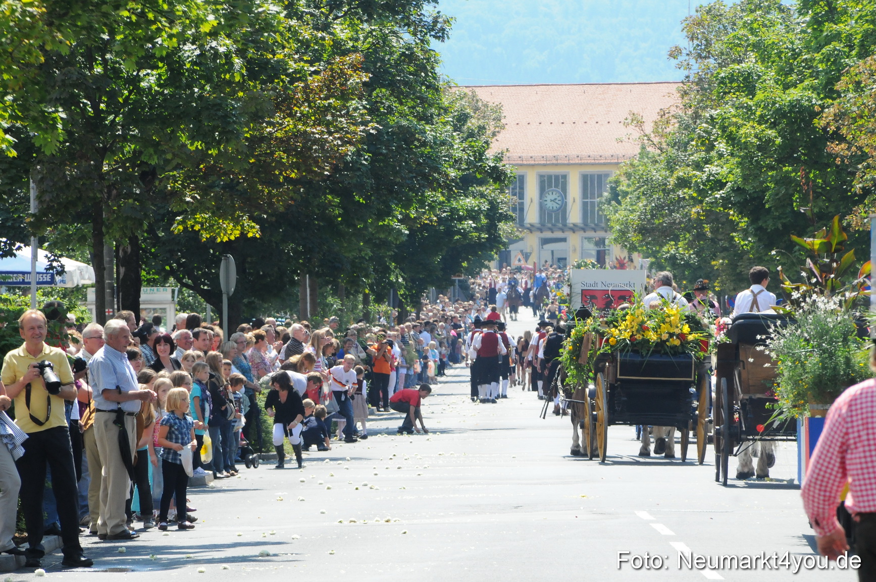 Volksfestzug Neumarkt 080810 0024
