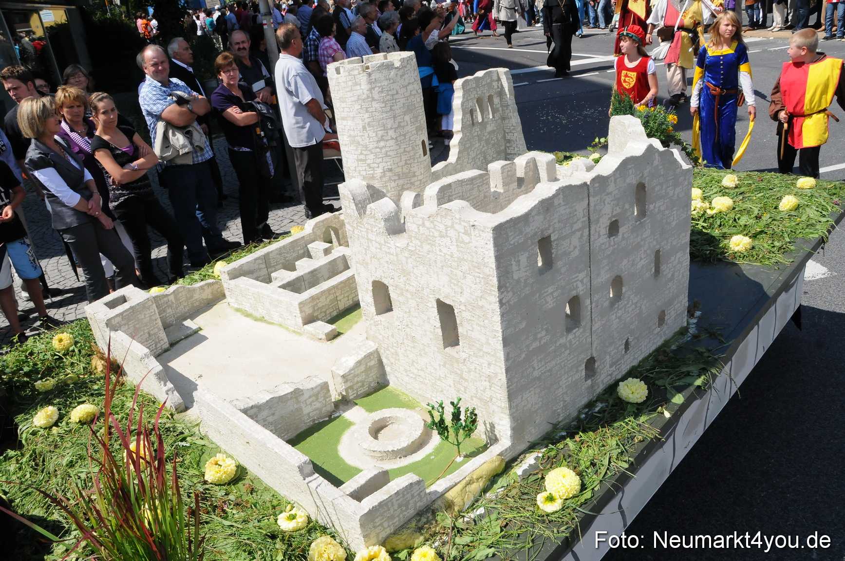 Volksfestzug Neumarkt 080810 0027