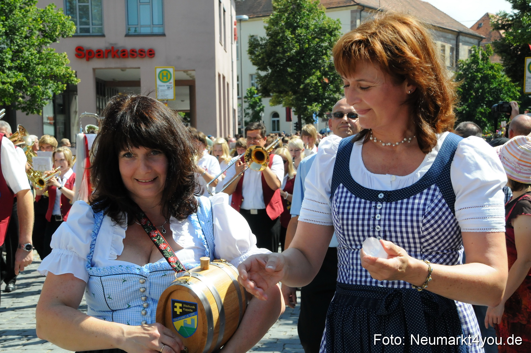 Volksfestzug Neumarkt 080810 0040