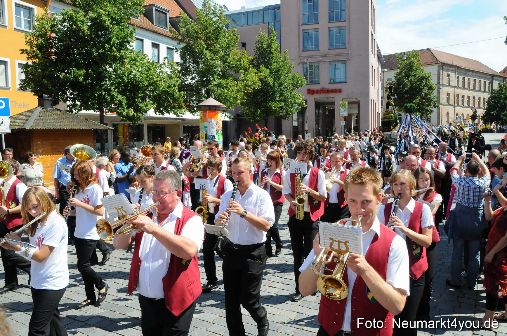 Volksfestzug Neumarkt 080810 0041