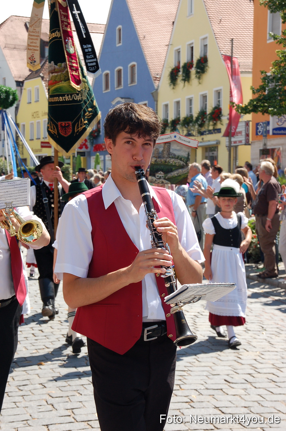 Volksfestzug Neumarkt 080810 0058
