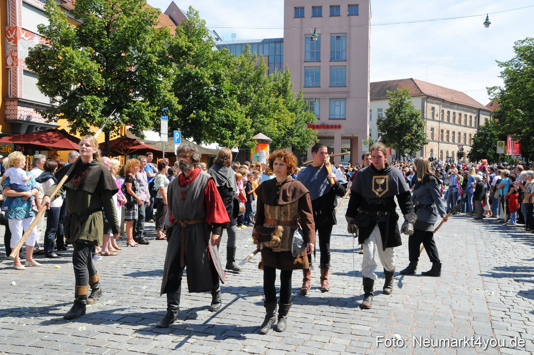 Volksfestzug Neumarkt 080810 0112