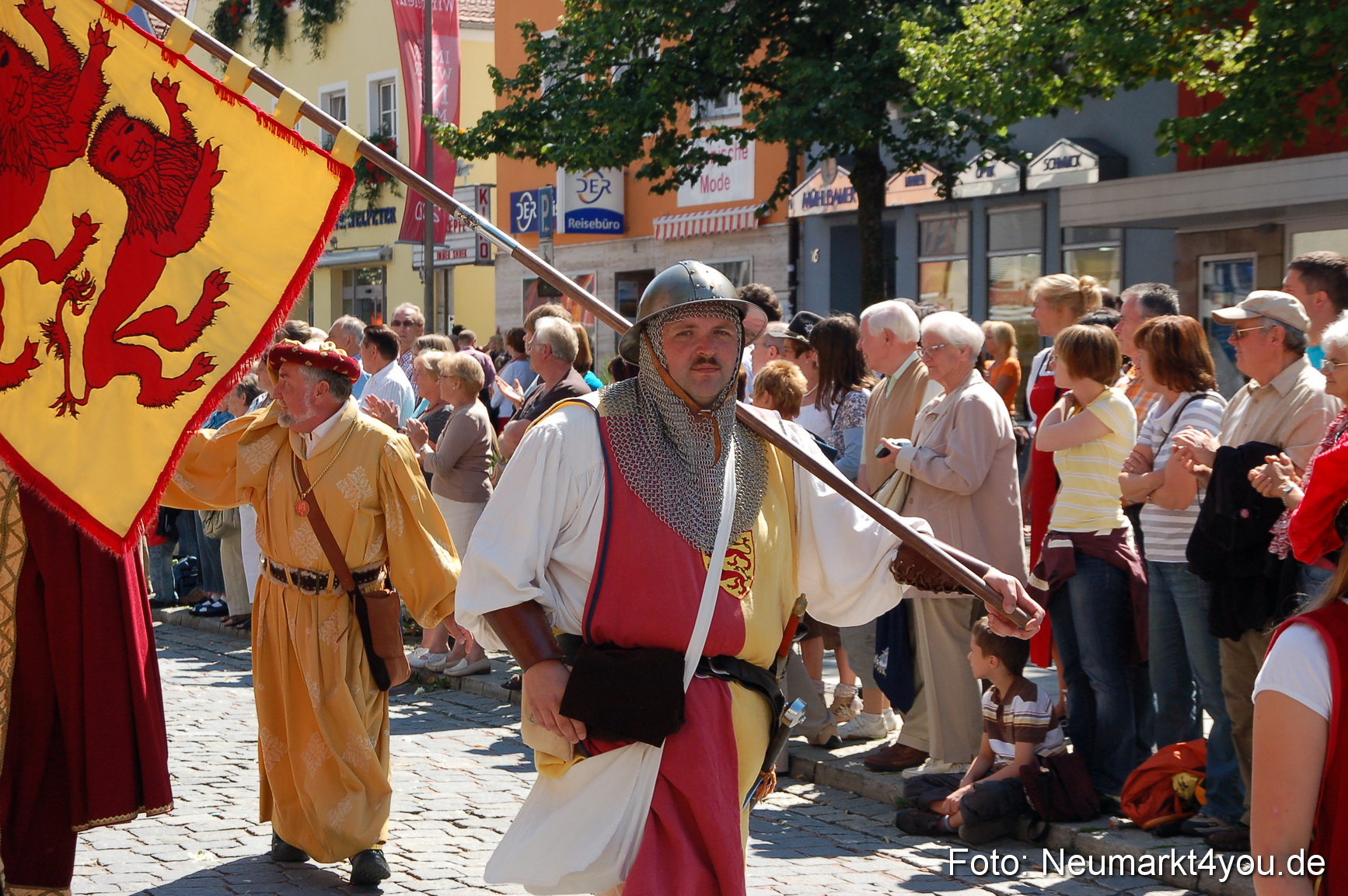 Volksfestzug Neumarkt 080810 0121