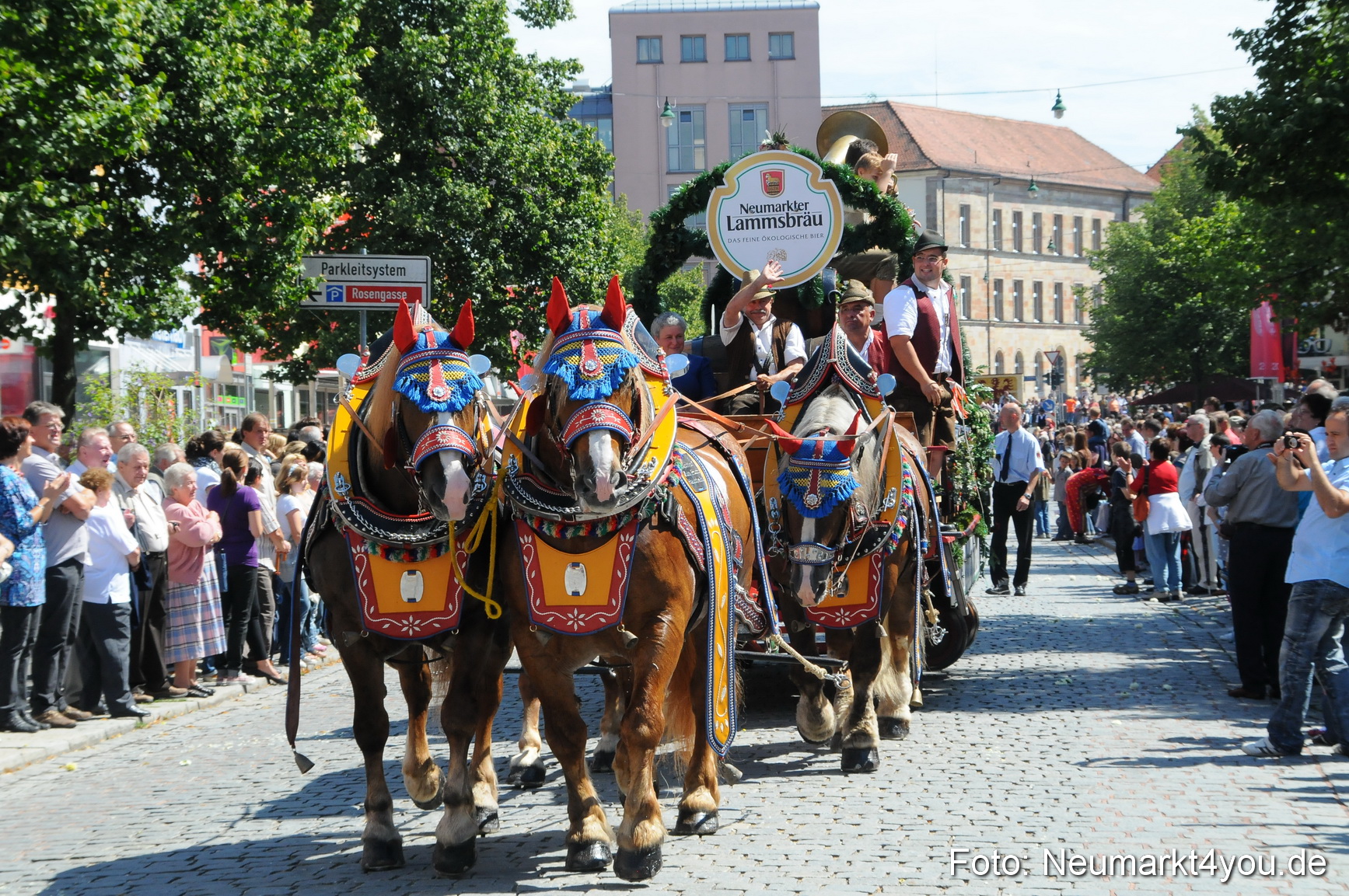 Volksfestzug Neumarkt 080810 0126