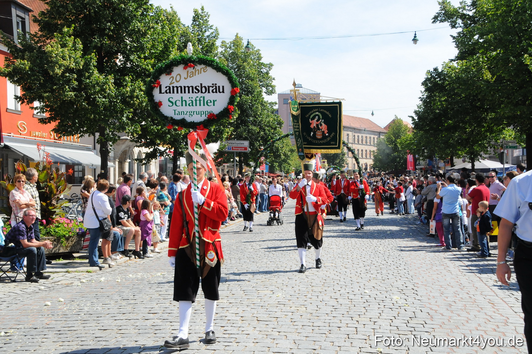 Volksfestzug Neumarkt 080810 0128