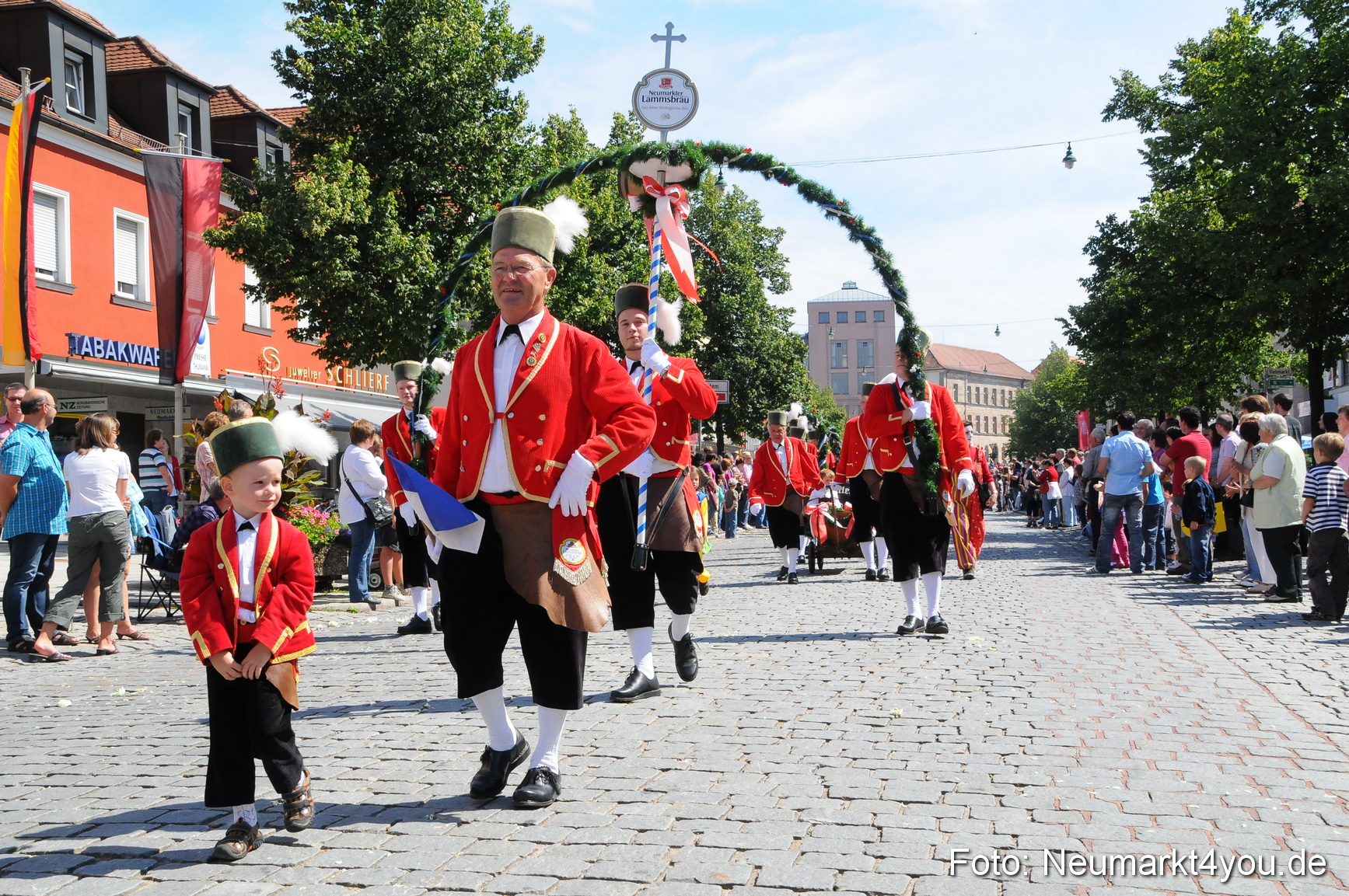 Volksfestzug Neumarkt 080810 0130
