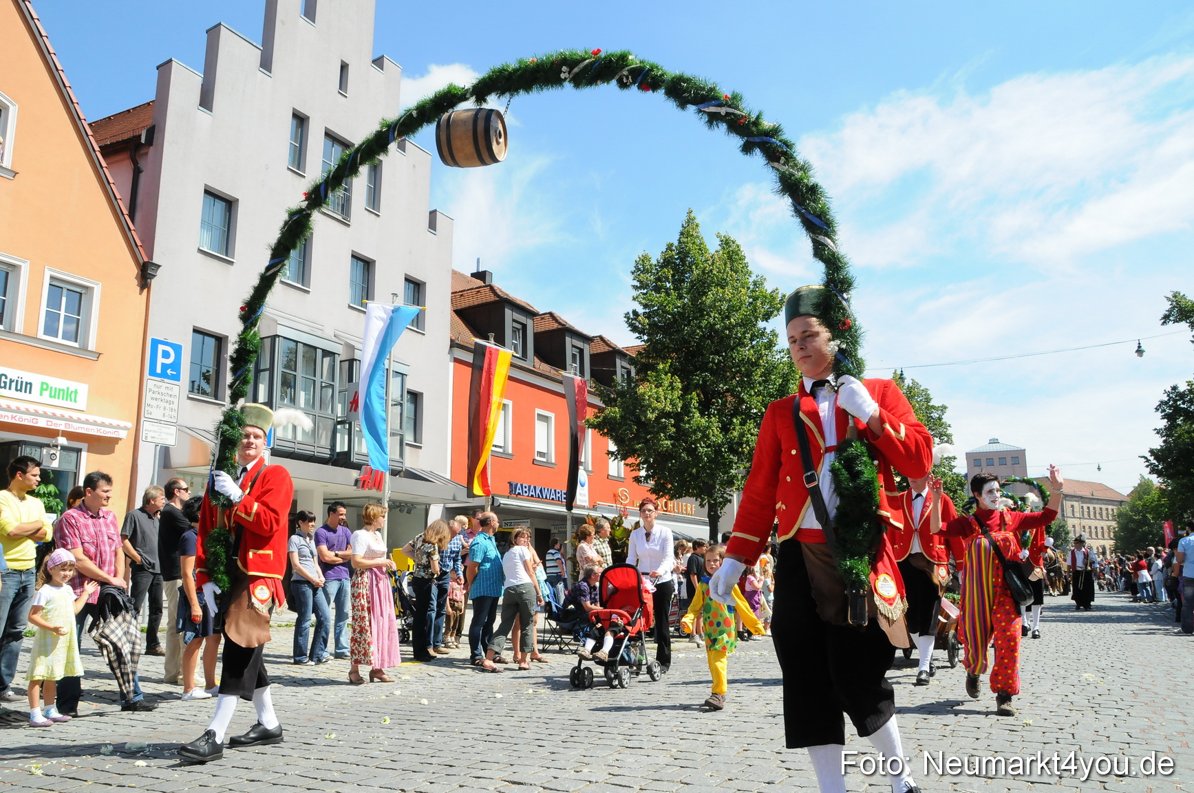 Volksfestzug Neumarkt 080810 0131