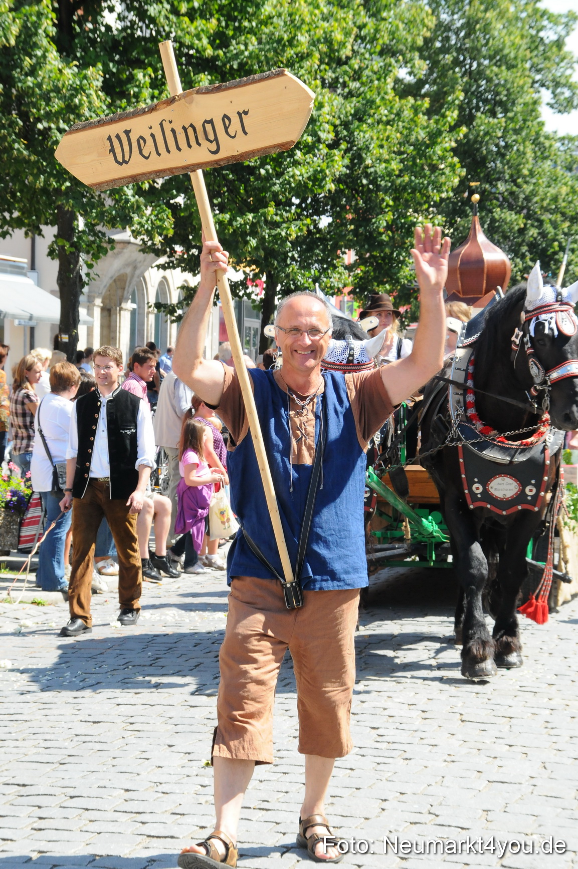 Volksfestzug Neumarkt 080810 0169