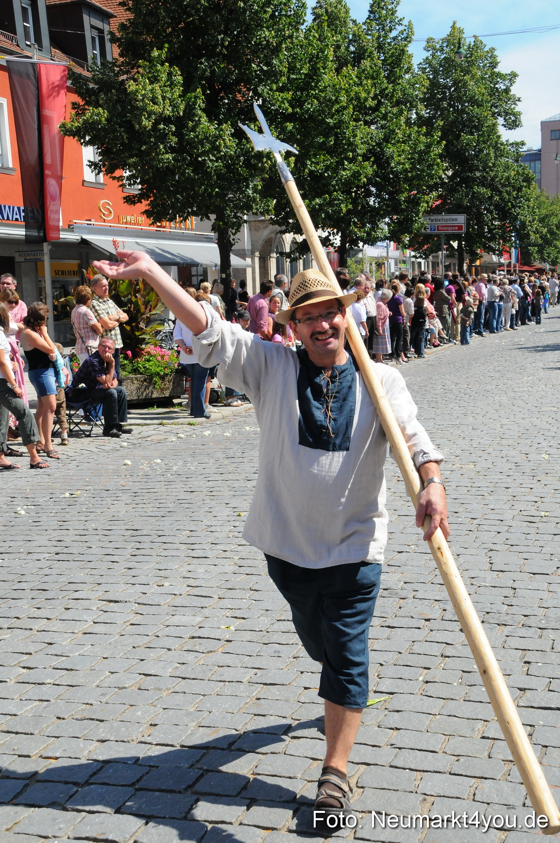 Volksfestzug Neumarkt 080810 0174
