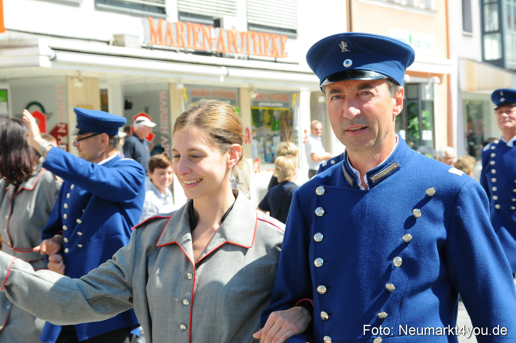 Volksfestzug Neumarkt 080810 0230