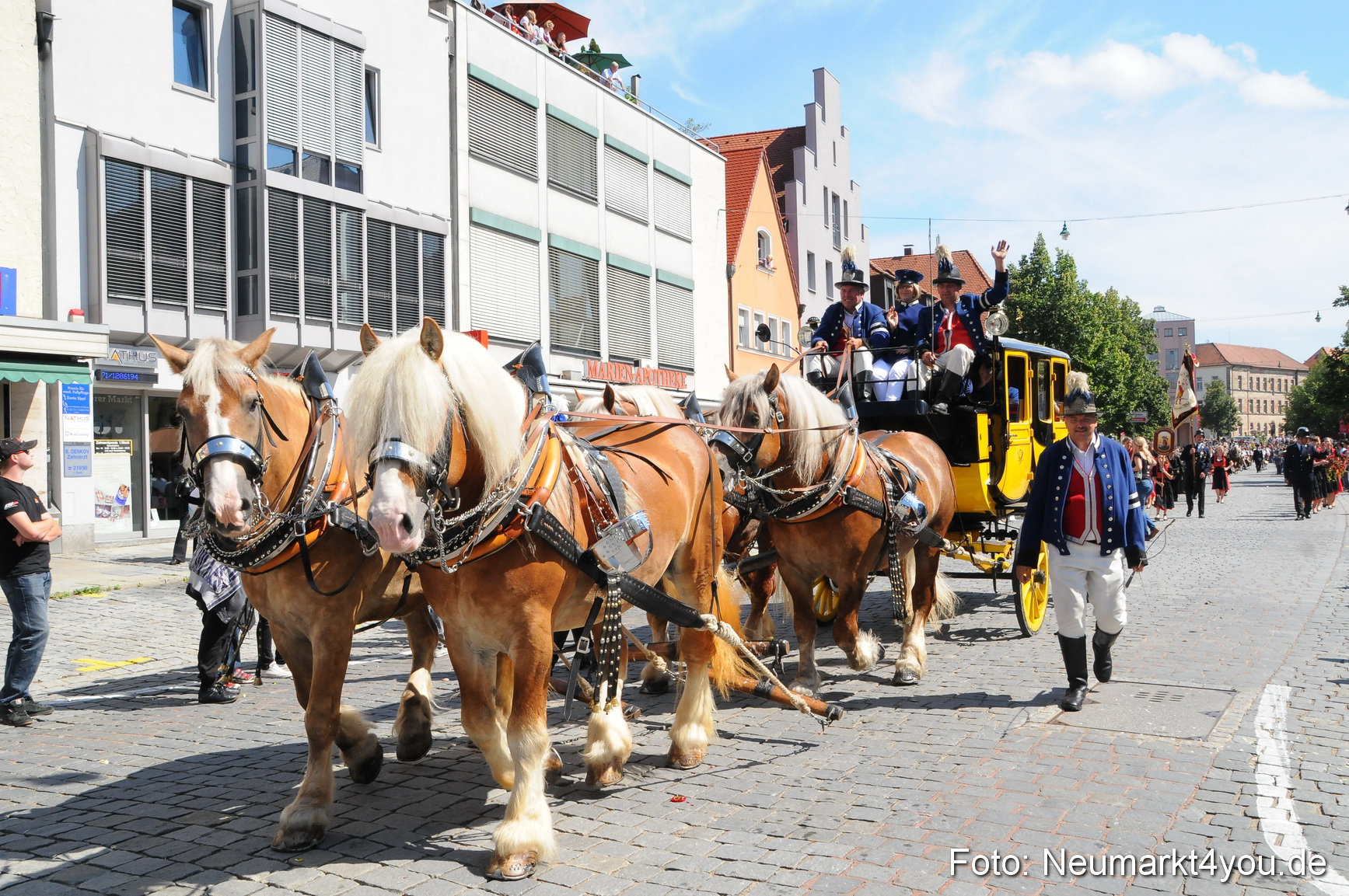 Volksfestzug Neumarkt 080810 0233