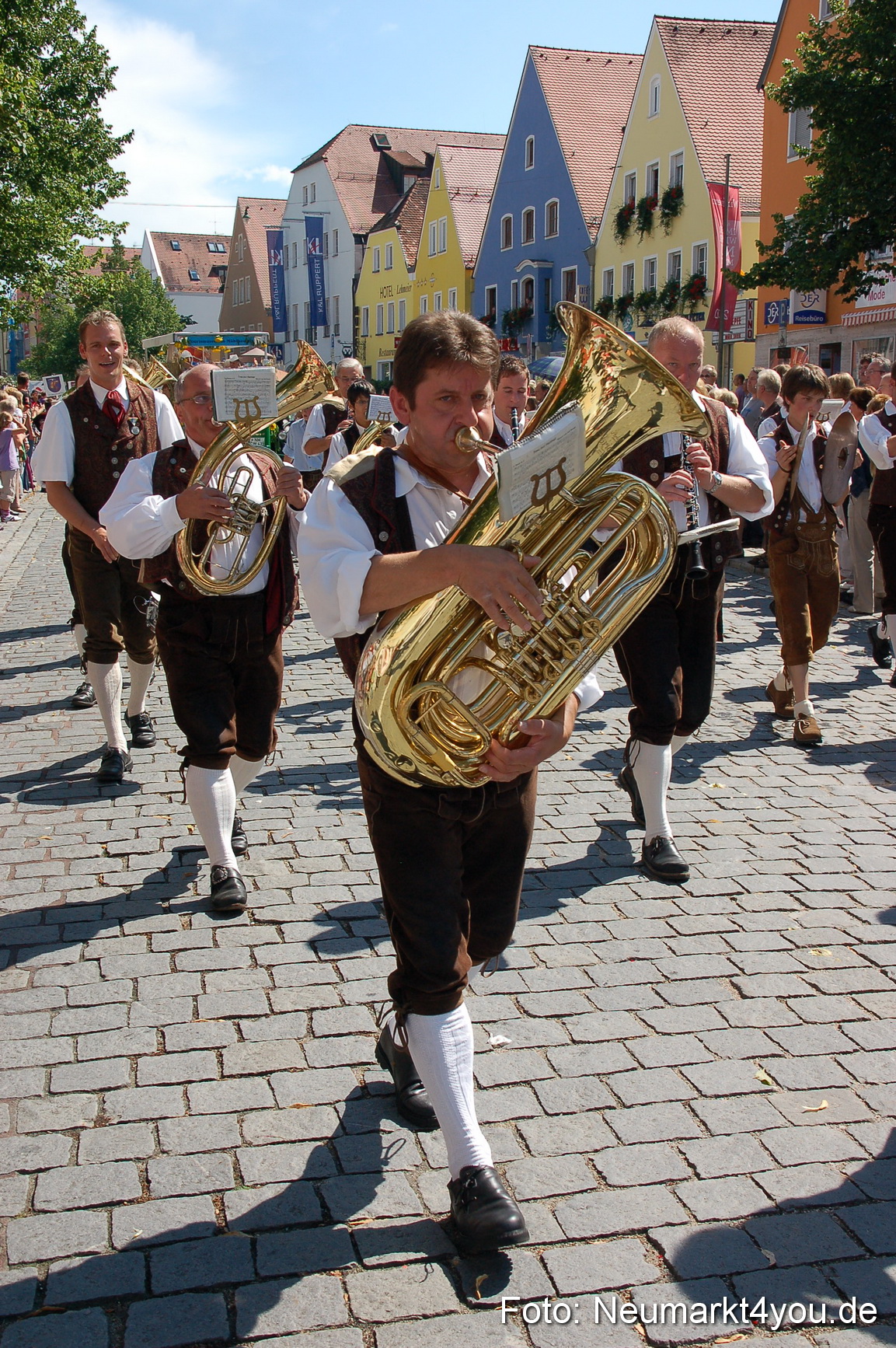 Volksfestzug Neumarkt 080810 0247