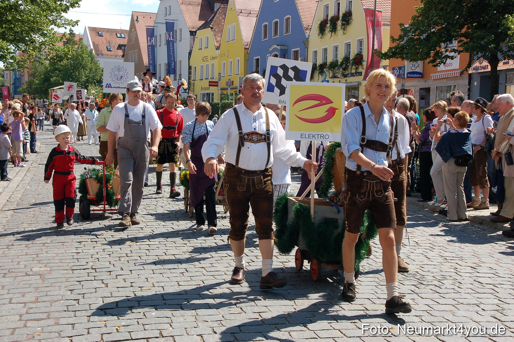 Volksfestzug Neumarkt 080810 0250