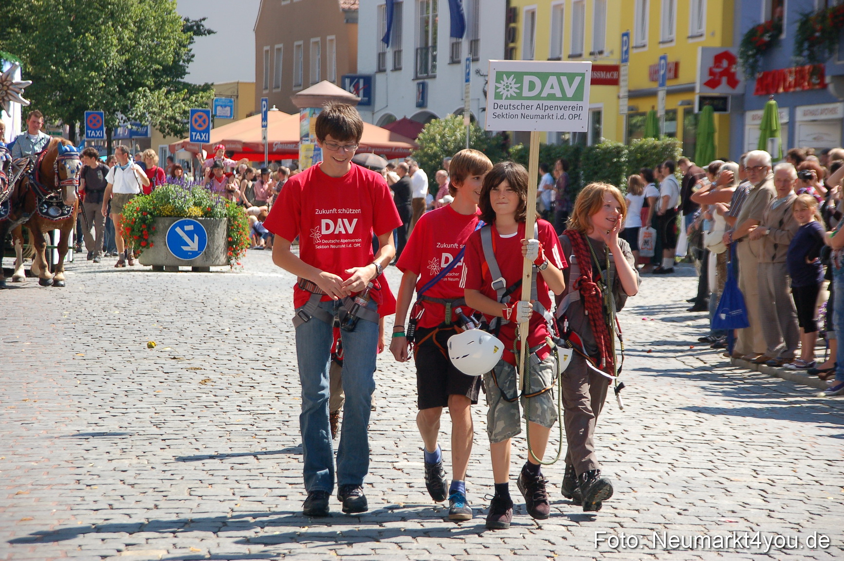 Volksfestzug Neumarkt 080810 0272