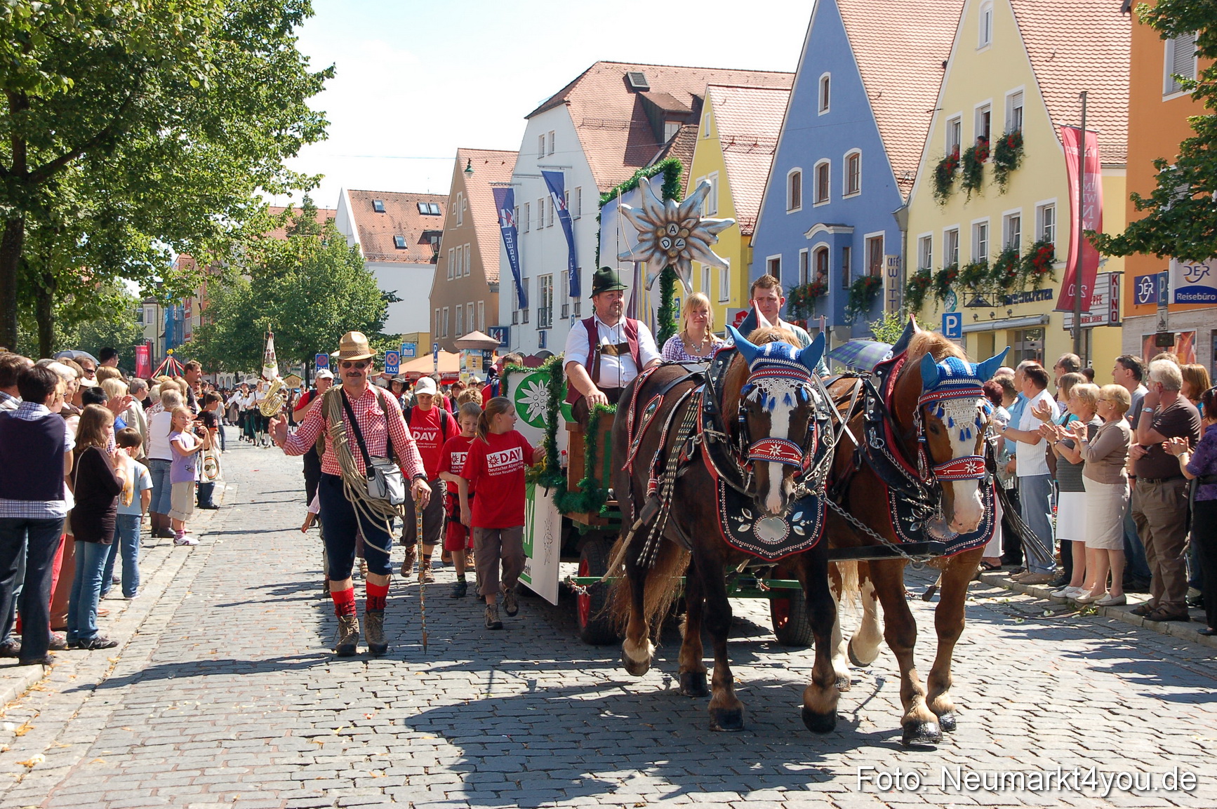 Volksfestzug Neumarkt 080810 0274