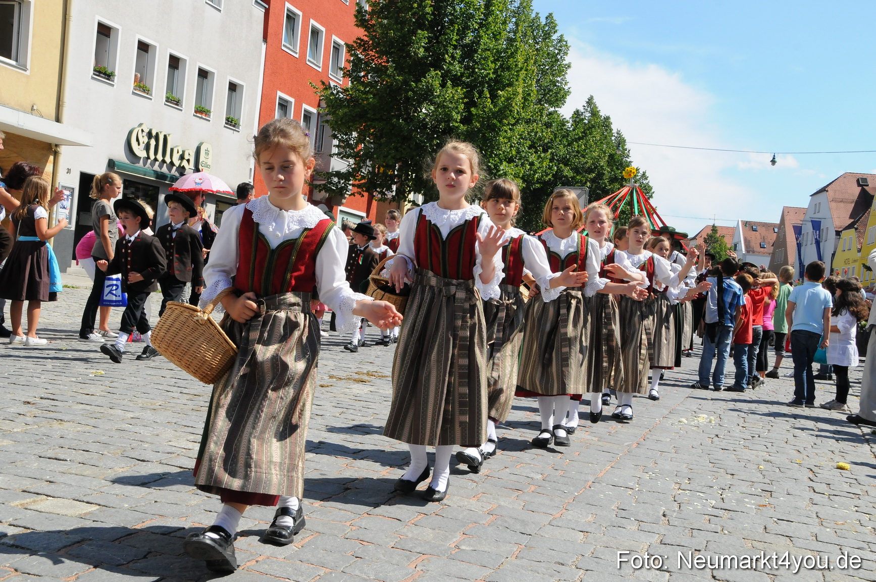 Volksfestzug Neumarkt 080810 0279