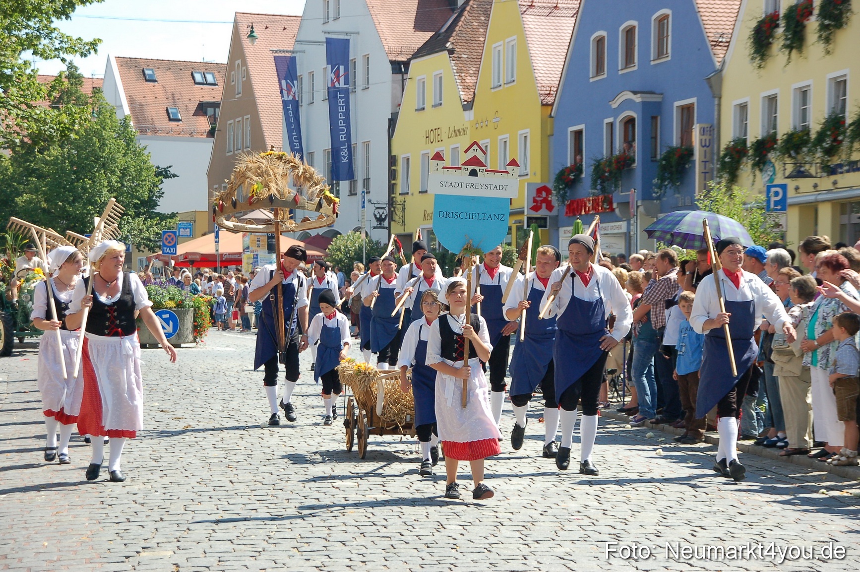 Volksfestzug Neumarkt 080810 0293