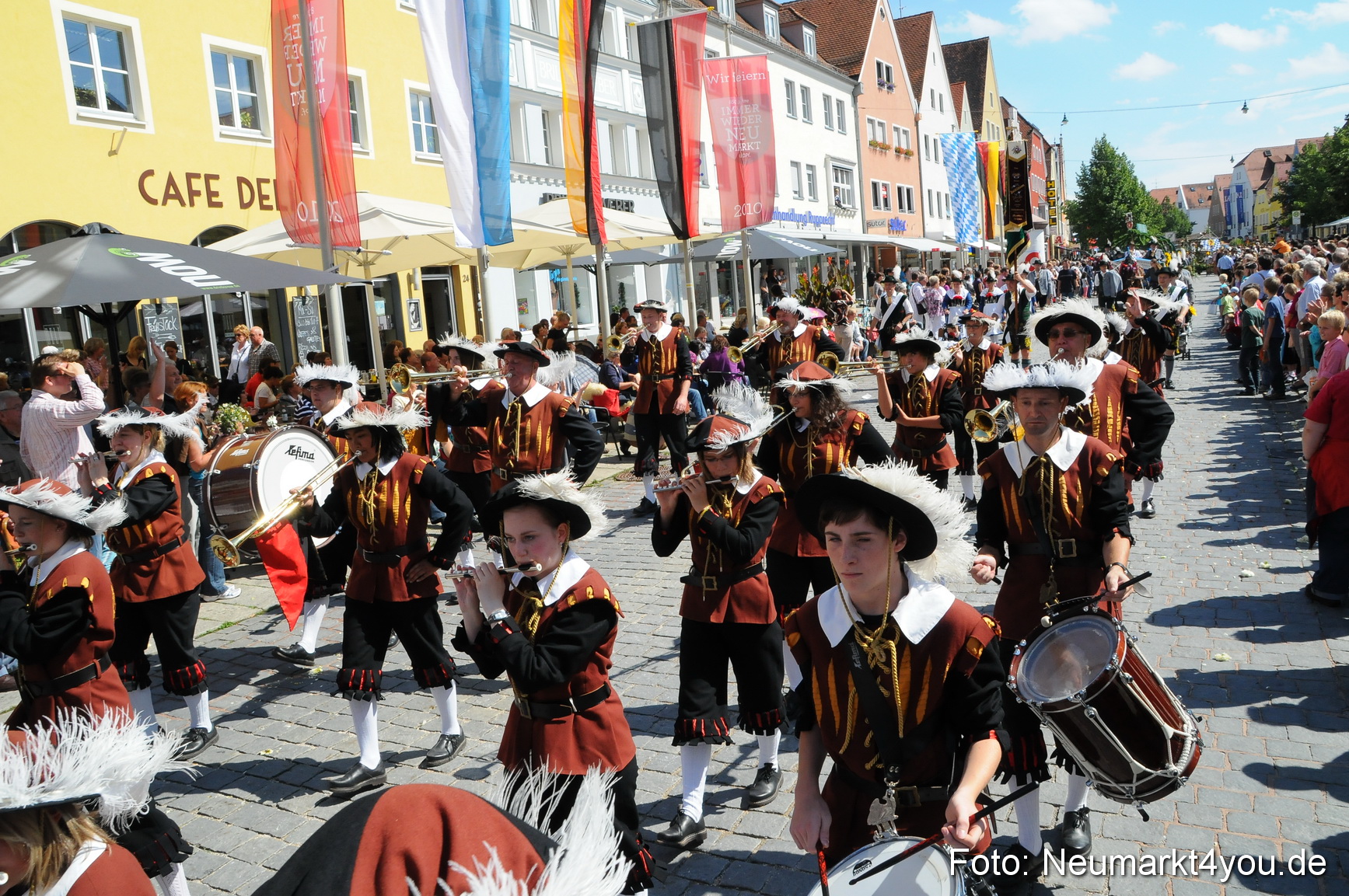 Volksfestzug Neumarkt 080810 0311