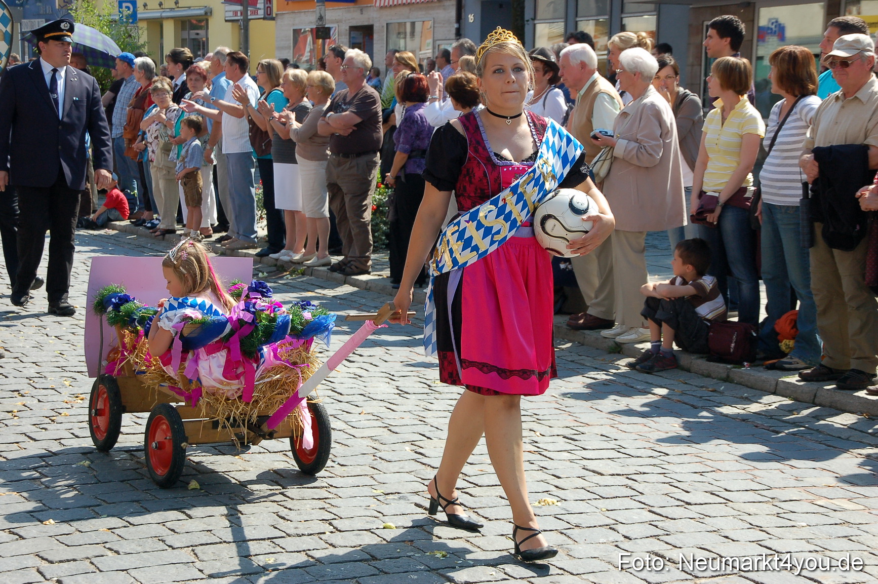 Volksfestzug Neumarkt 080810 0342