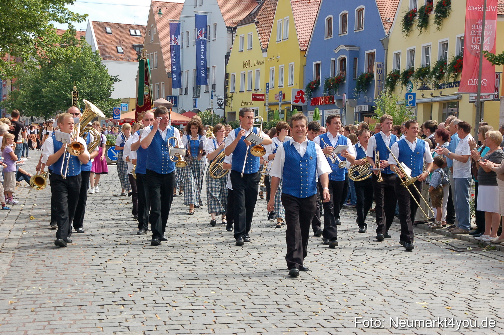 Volksfestzug Neumarkt 080810 0385