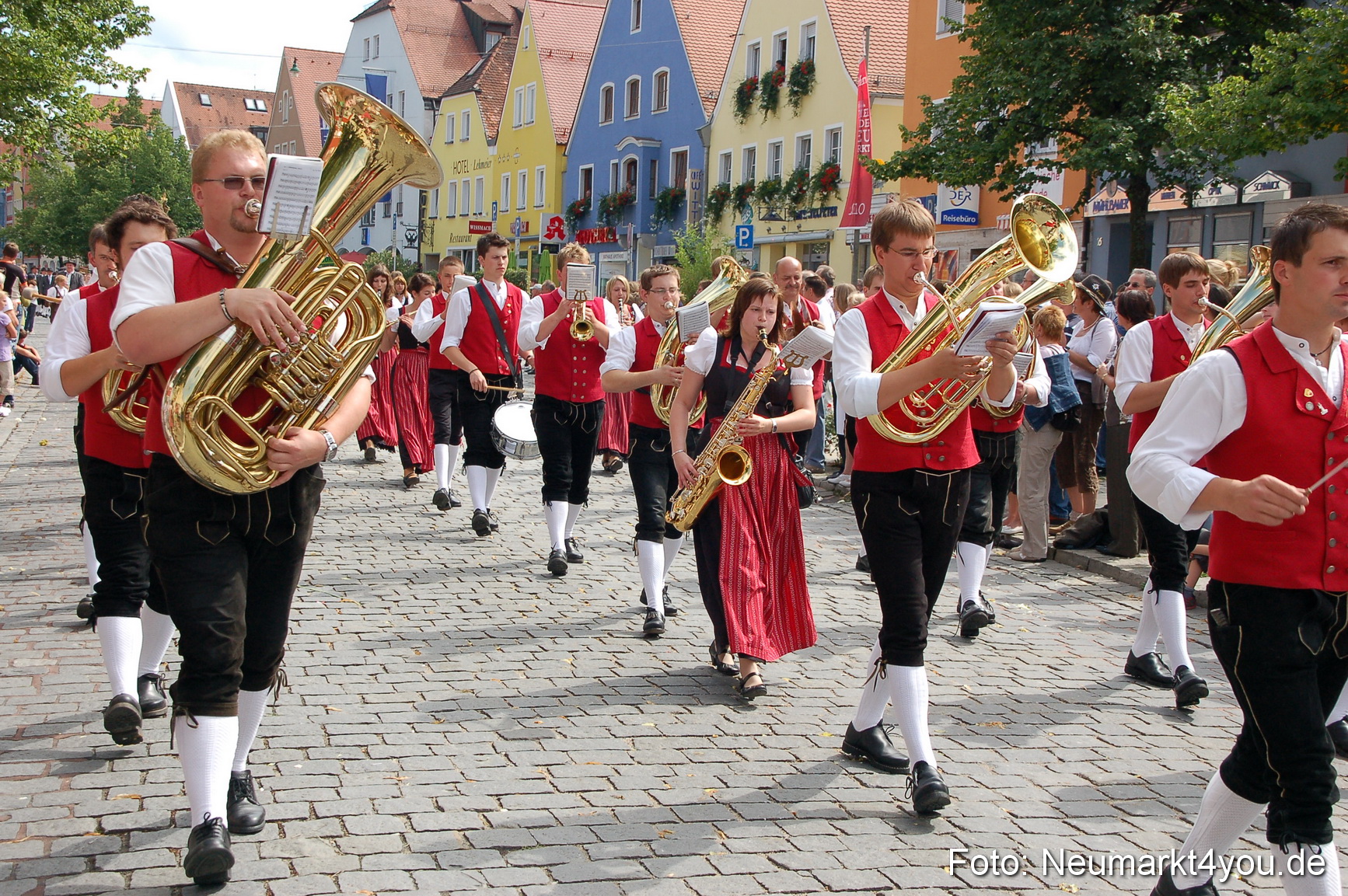 Volksfestzug Neumarkt 080810 0409