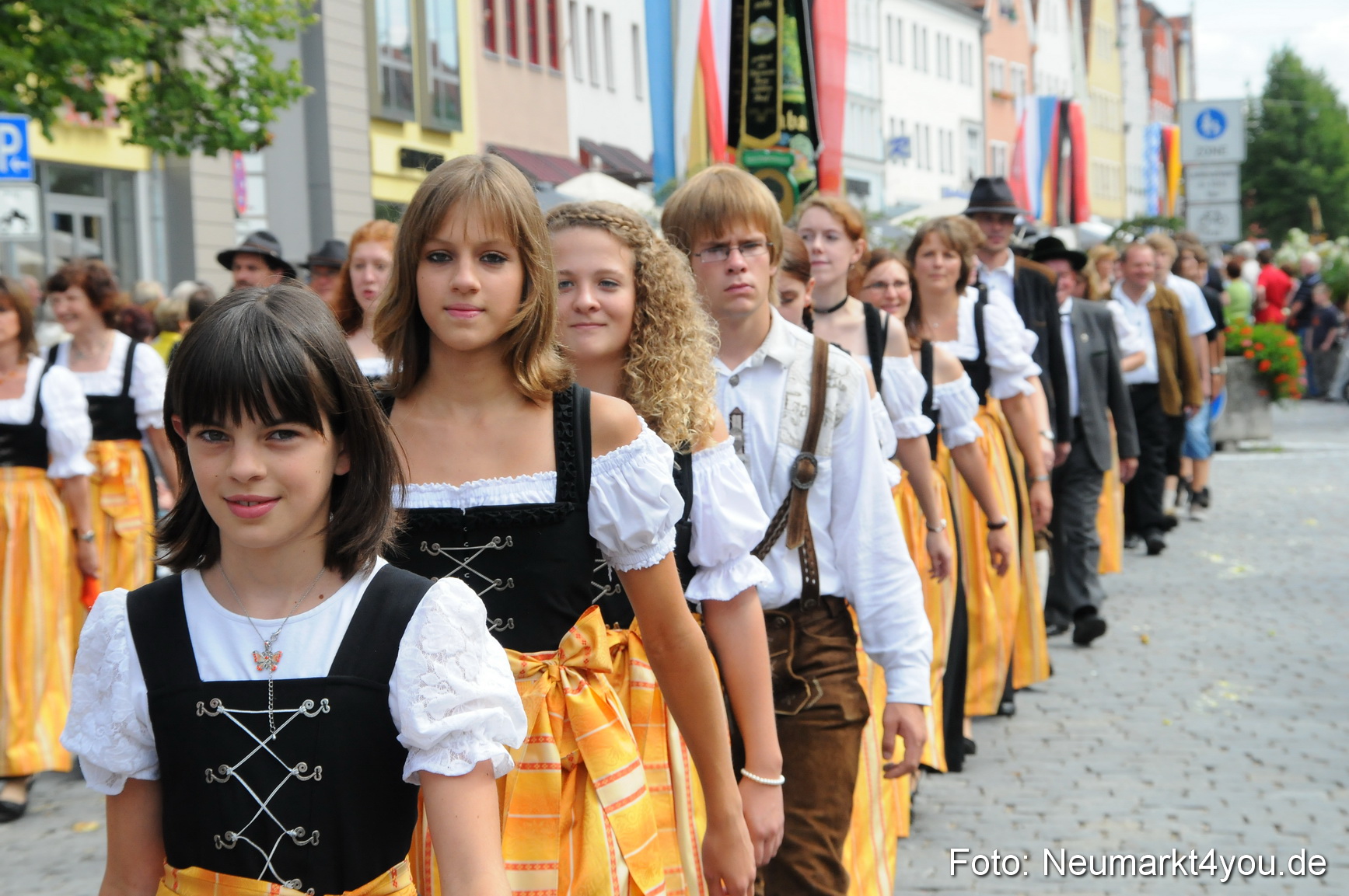Volksfestzug Neumarkt 080810 0412