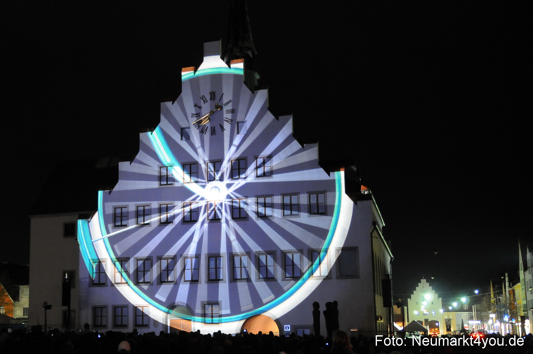 Jubiläumsshow Rathausfassade 200310 0038