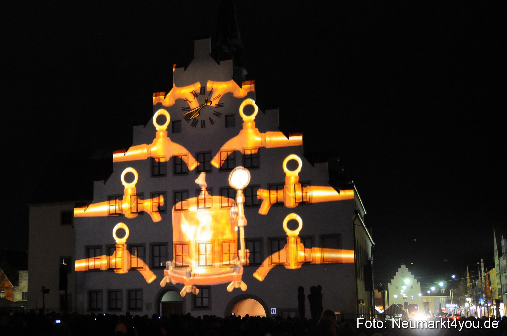 Jubiläumsshow Rathausfassade 200310 0040