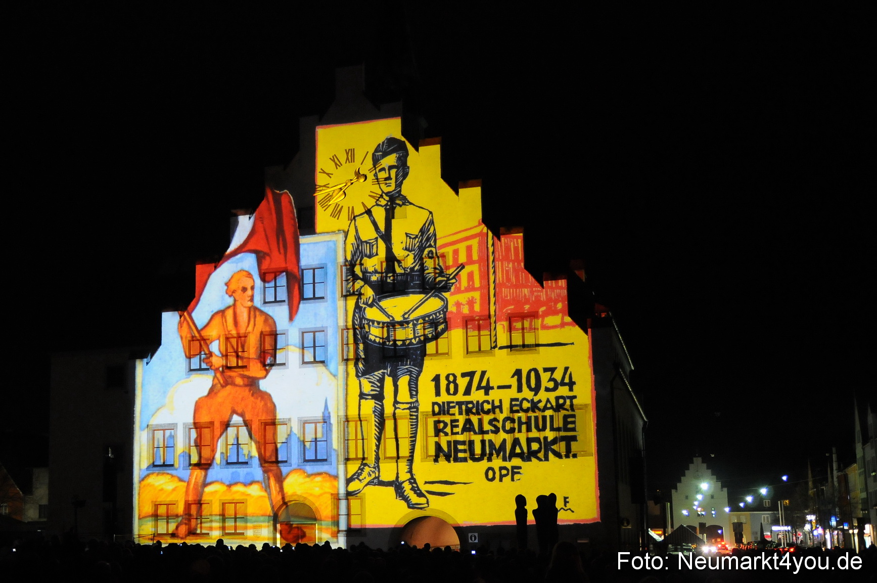 Jubiläumsshow Rathausfassade 200310 0043