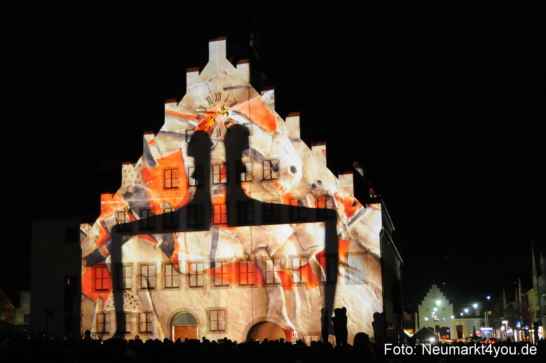 Jubiläumsshow Rathausfassade 200310 0050