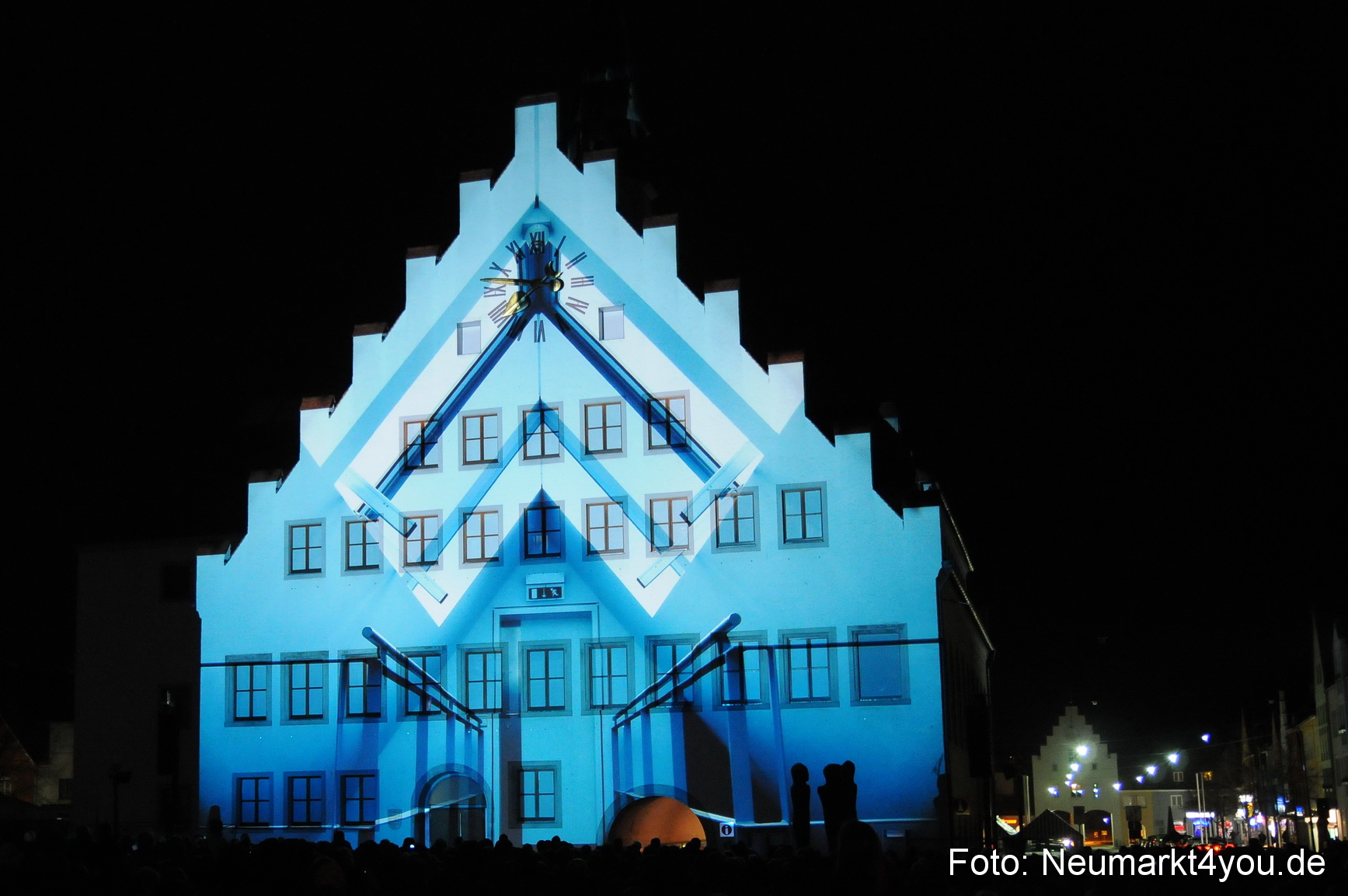 Jubiläumsshow Rathausfassade 200310 0051