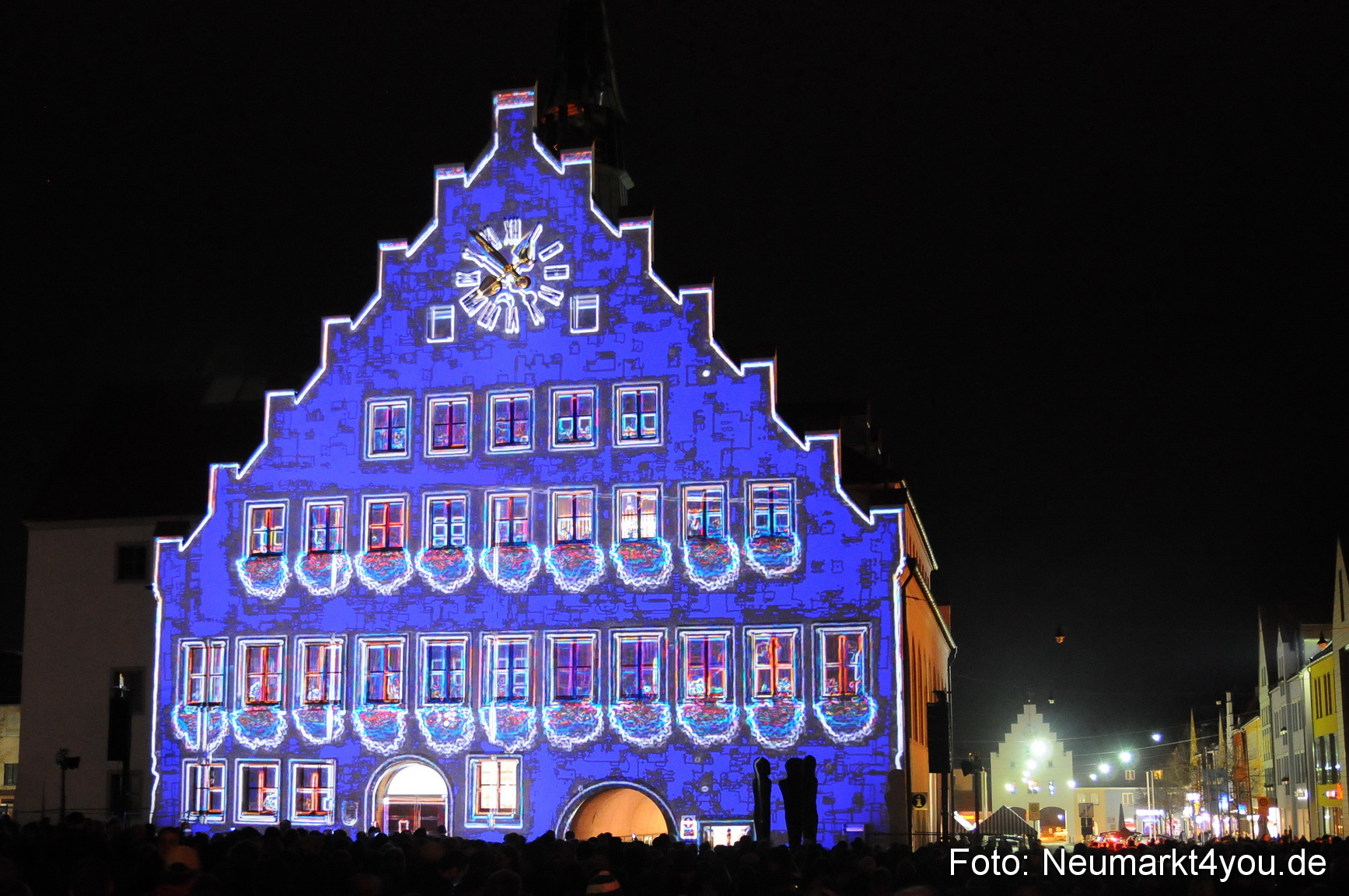 Jubiläumsshow Rathausfassade 200310 0070