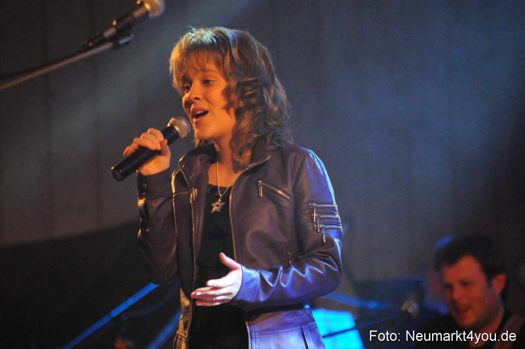 Mark Bender Reitstadel 200210 0010