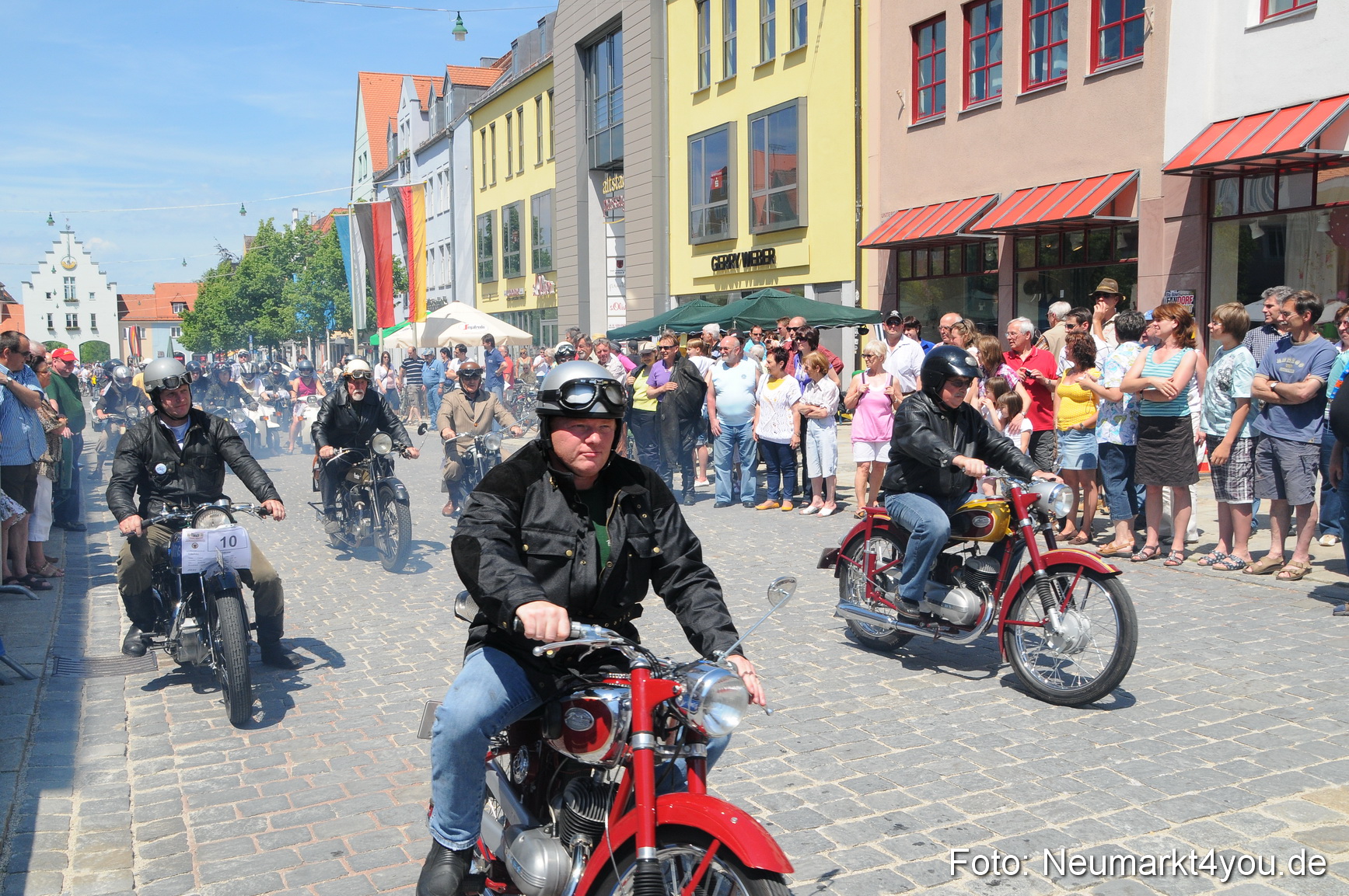 2 Oldtimertreffen Neumarkt 060610 0204