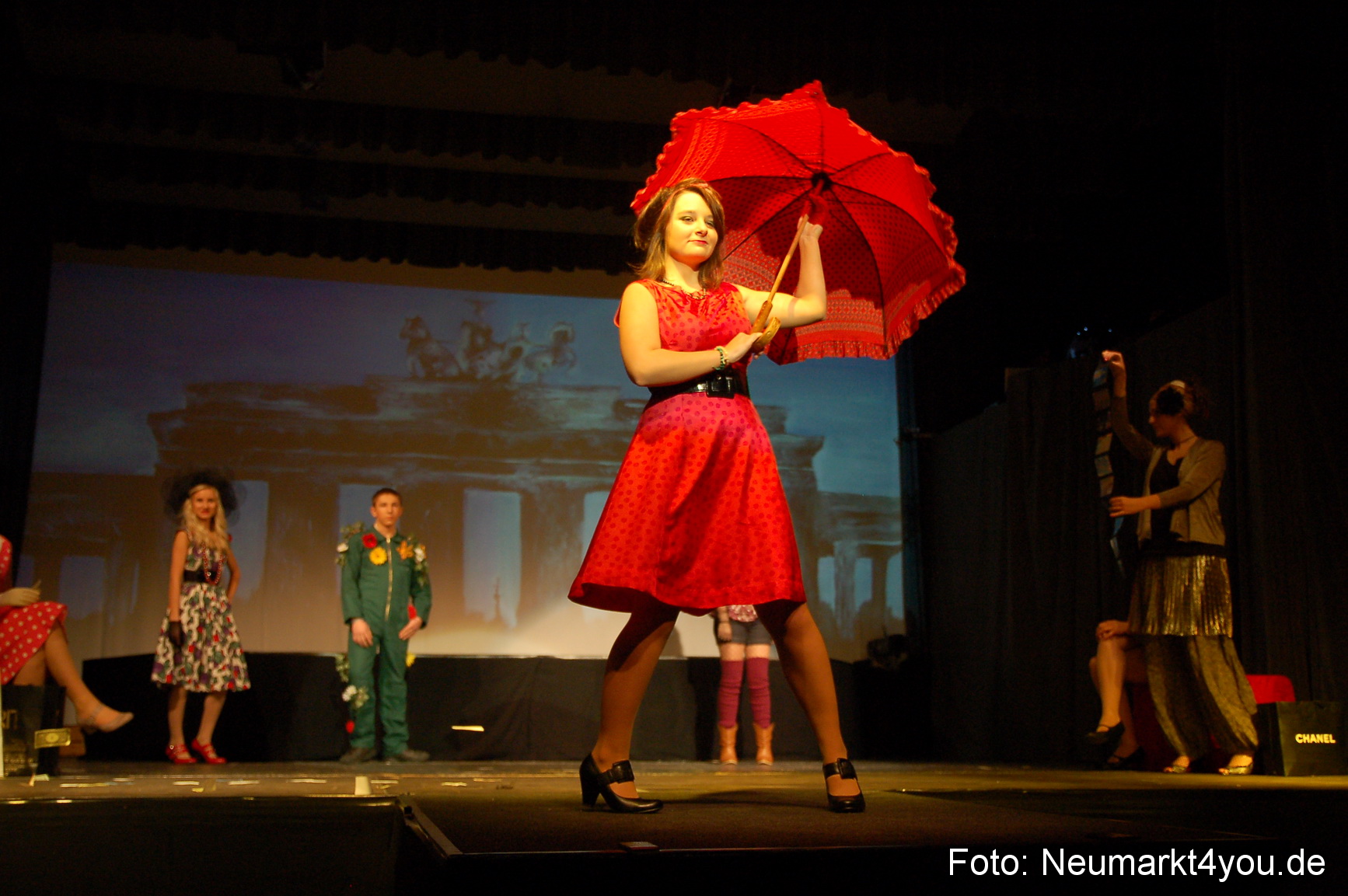 Monopoly Just for fun 270210 0006