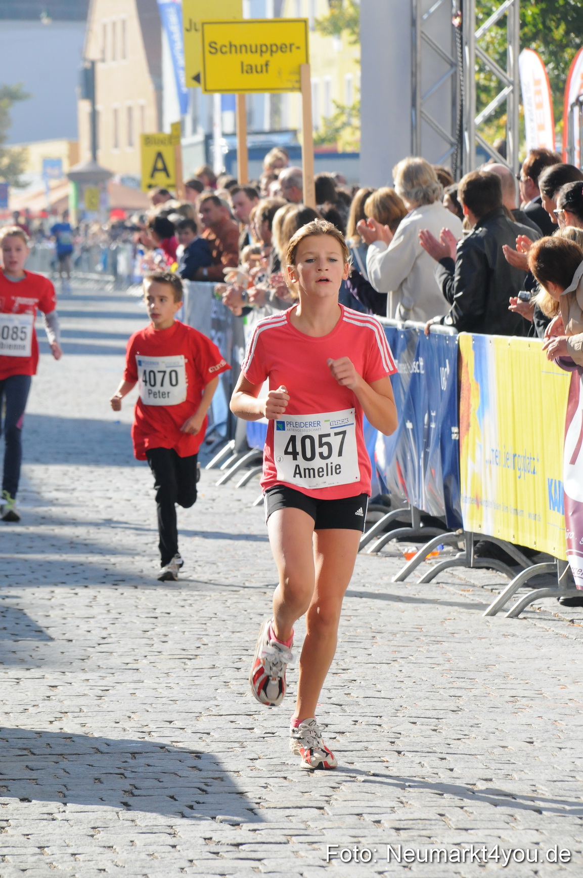 Zieleinlauf Stadtlauf Neumarkt 190910 0005